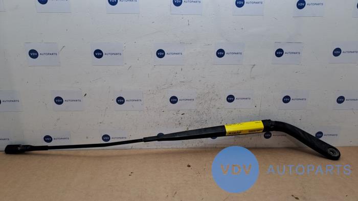 Front wiper arm Mercedes Vito