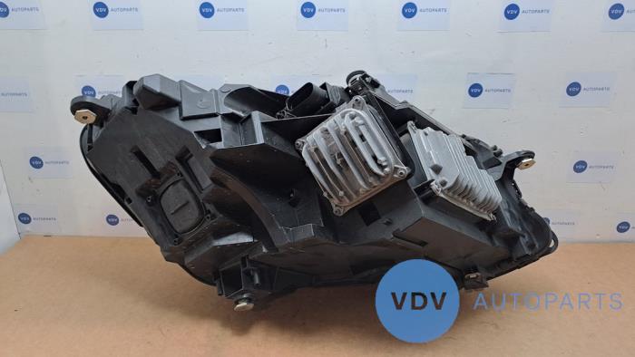 Phare gauche Mercedes S-Klasse