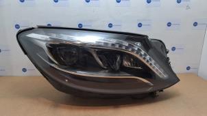 Gebruikte Koplamp rechts Mercedes S (222.0/222.1) 3.0 S-350L 24V Prijs € 1.270,50 Inclusief btw aangeboden door Autoparts Van De Velde