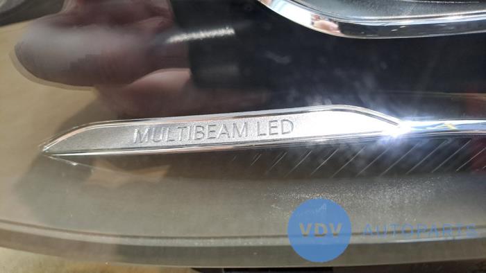 Scheinwerfer links Mercedes E-Klasse