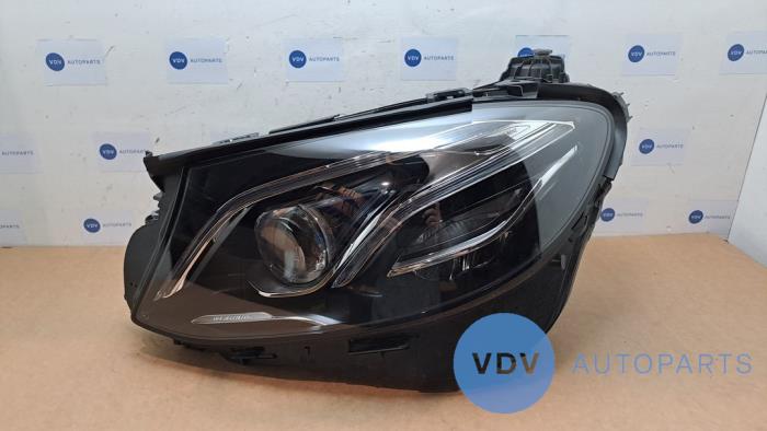 Headlight, left Mercedes E-Klasse