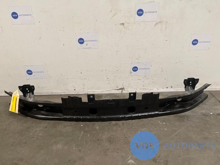 Chassis bar, front Mercedes Vito