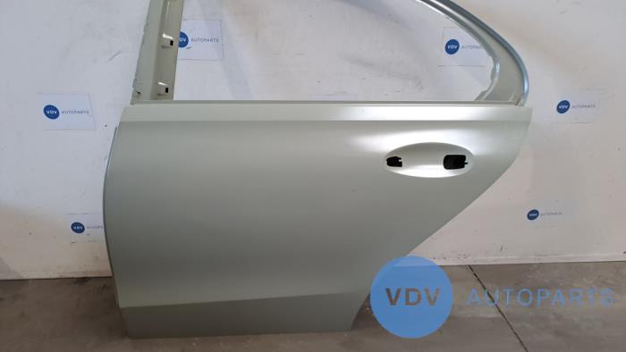 Tür 4-türig links hinten Mercedes C-Klasse