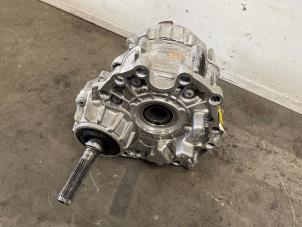 Gebruikte Tussenbak 4x4 Mercedes C (C205) C-250d 2.2 16V BlueTEC 4-Matic Prijs € 726,00 Inclusief btw aangeboden door Autoparts Van De Velde