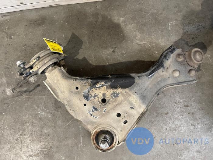 Querlenker links vorne Mercedes Vito