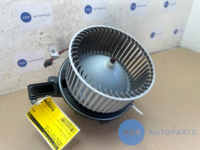 Heating and ventilation fan motor Mercedes Vito