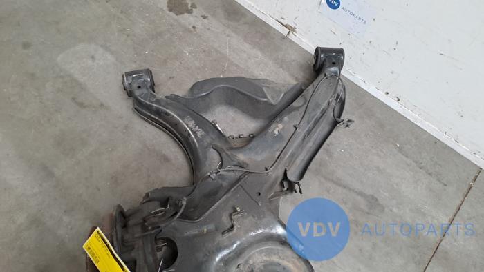 Knuckle, rear left Mercedes Vito