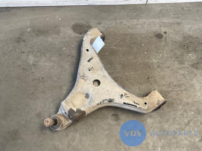 Front wishbone, right Mercedes Sprinter