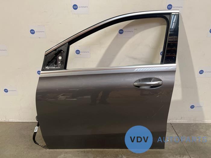 Door 4-door, front left Mercedes B-Klasse