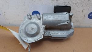 Gebruikte Anti diefstal slot Mercedes E (W211) 2.2 E-220 CDI 16V Prijs € 78,65 Inclusief btw aangeboden door Autoparts Van De Velde