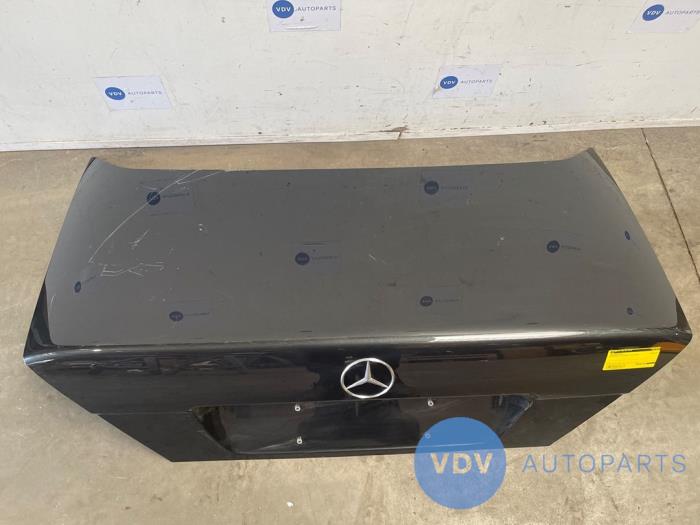 Boot lid Mercedes E-Klasse