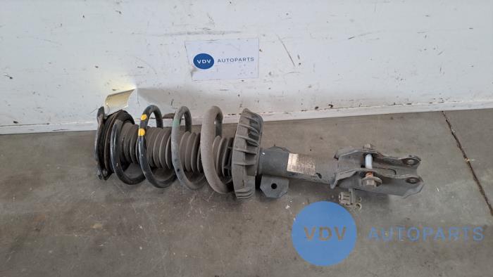 Fronts shock absorber, left Mercedes Vito