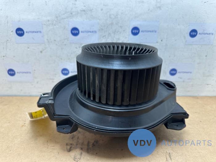 Heating and ventilation fan motor Mercedes Sprinter