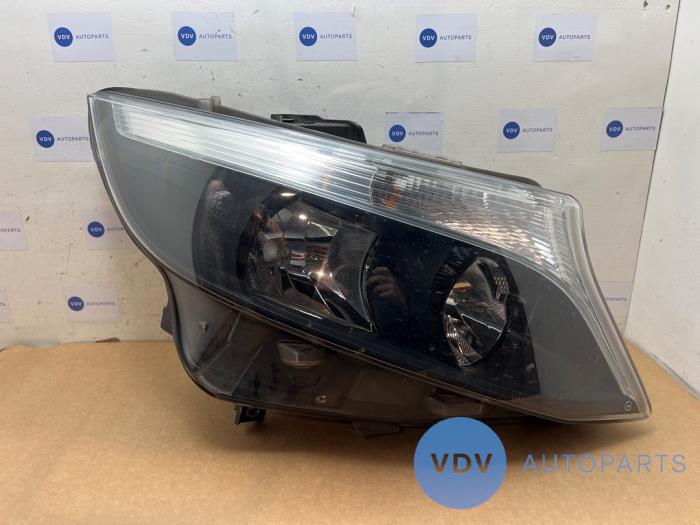 Headlight, right Mercedes Vito