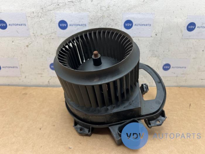 Moteur de ventilation chauffage Mercedes B-Klasse