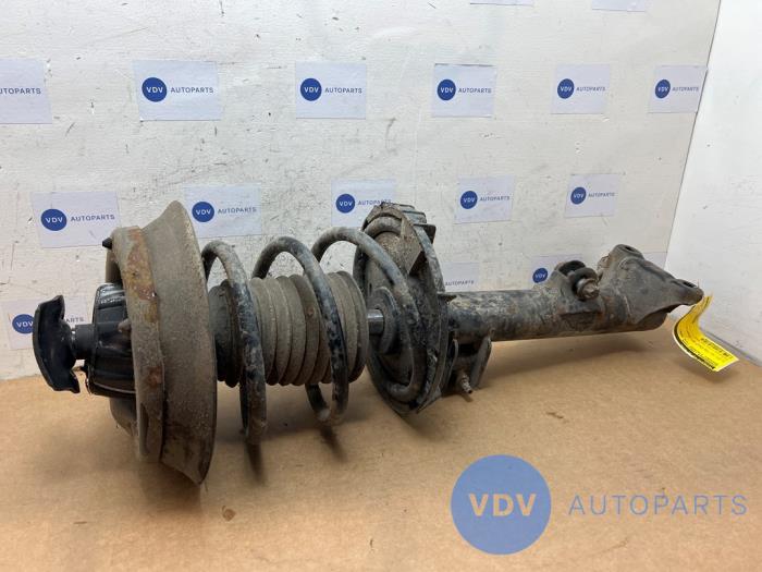 Fronts shock absorber, left Mercedes C-Klasse