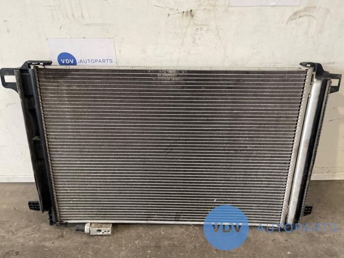 Air conditioning condenser