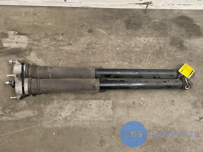 Shock absorber kit Mercedes A-Klasse