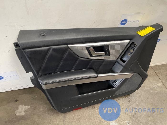 Türverkleidung 4-türig links vorne Mercedes GLK-Klasse