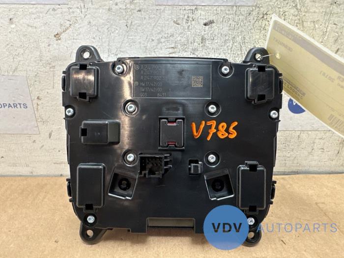 Bedienung BordSteuergerät Mercedes A-Klasse