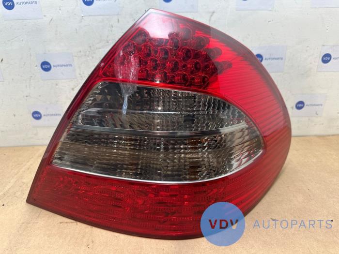 Taillight, right Mercedes E-Klasse