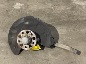 Gebruikte Asschenkel links-voor Mercedes E (W211) 4.0 E-420 CDI 32V Prijs € 151,25 Inclusief btw aangeboden door Autoparts Van De Velde