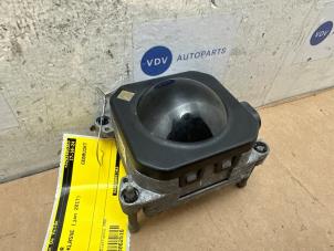 Gebruikte Radar sensor Mercedes A (W176) 1.6 A-200 16V Prijs € 356,95 Inclusief btw aangeboden door Autoparts Van De Velde