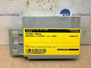 Gebruikte Gateway module Mercedes E (W211) 2.2 E-220 CDI 16V Prijs € 60,50 Inclusief btw aangeboden door Autoparts Van De Velde