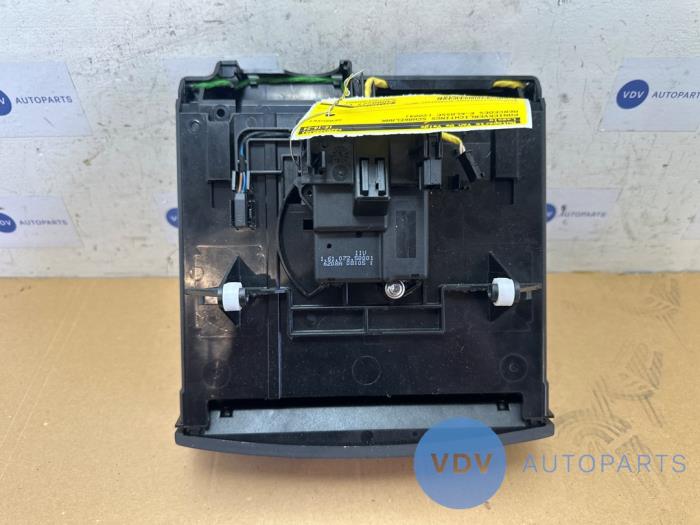 Przelacznik swiatel awaryjnych Mercedes E-Klasse