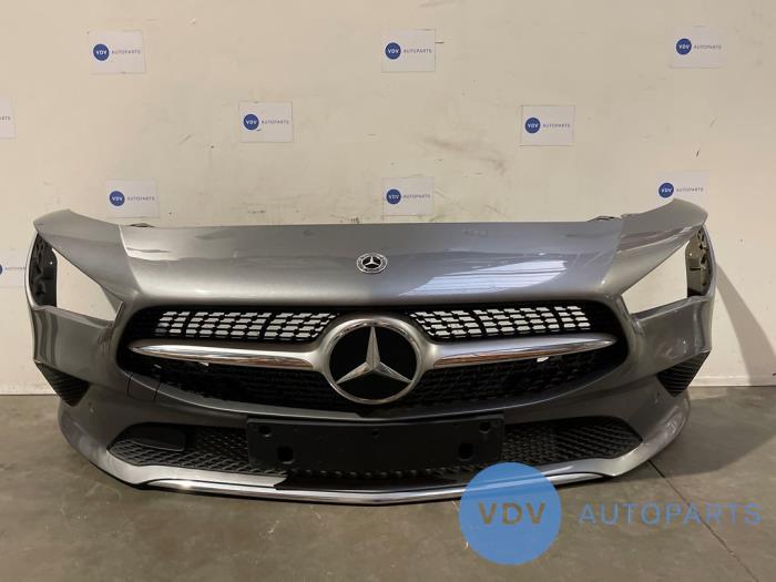 Zderzak przedni Mercedes CLA