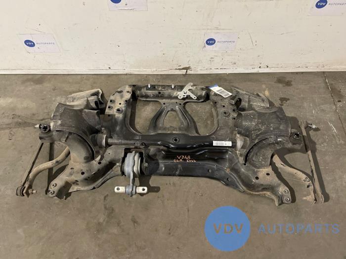 Subframe Mercedes CLA