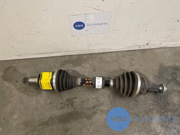 Front drive shaft, left Mercedes CLA