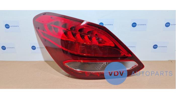 Luz trasera izquierda Mercedes C-Klasse