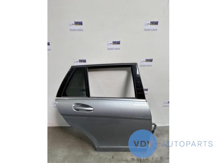 Rear door 4-door, right Mercedes C-Klasse