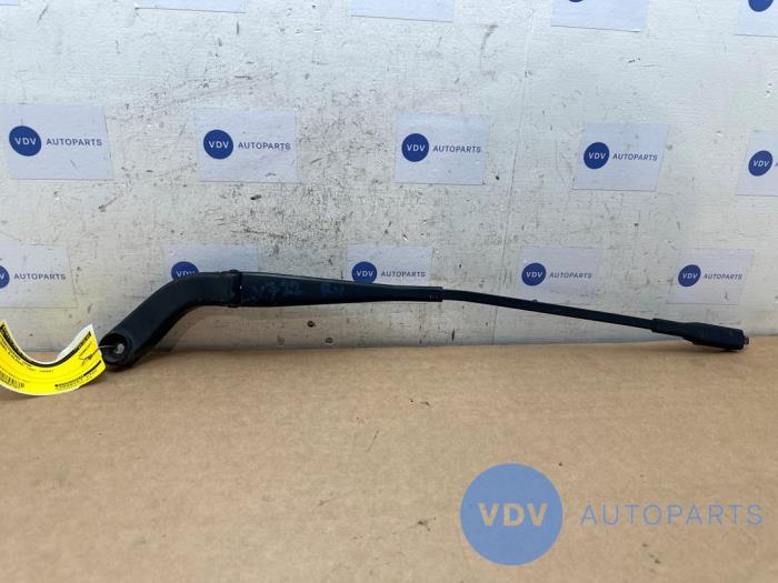 Front wiper arm Mercedes B-Klasse