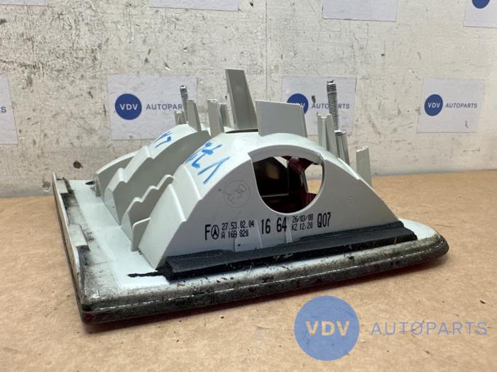 Luz trasera derecha Mercedes B-Klasse