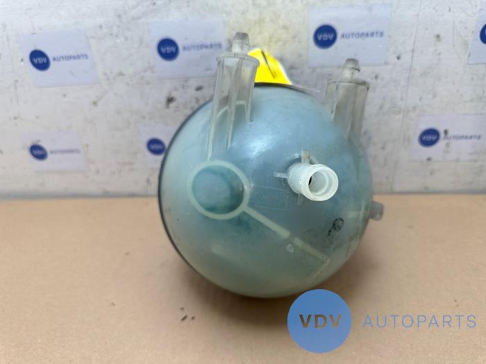 Réservoir d'expansion Mercedes B-Klasse
