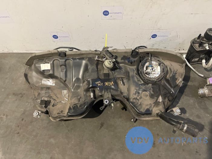 Krafstofftank Mercedes C-Klasse