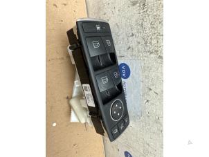 Gebruikte Combischakelaar ramen Mercedes C (W204) 2.2 C-200 CDI 16V BlueEFFICIENCY Prijs € 48,40 Inclusief btw aangeboden door Autoparts Van De Velde