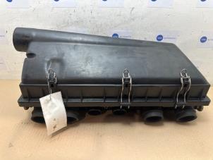 Gebruikte Luchtfilterhuis Mercedes E (W124) 3.0 300 D Prijs € 90,75 Inclusief btw aangeboden door Autoparts Van De Velde
