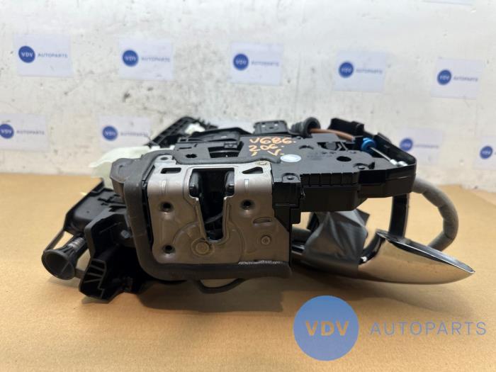 Türschlossmechanik 4-türig links vorne Mercedes C-Klasse