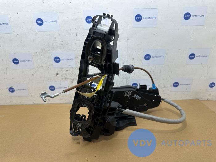 Front door lock mechanism 4-door, right Mercedes C-Klasse