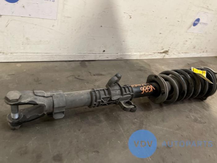Fronts shock absorber, left Mercedes C-Klasse