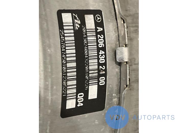 Assistant de freinage Mercedes C-Klasse