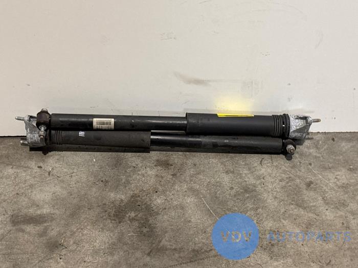Shock absorber kit Mercedes B-Klasse