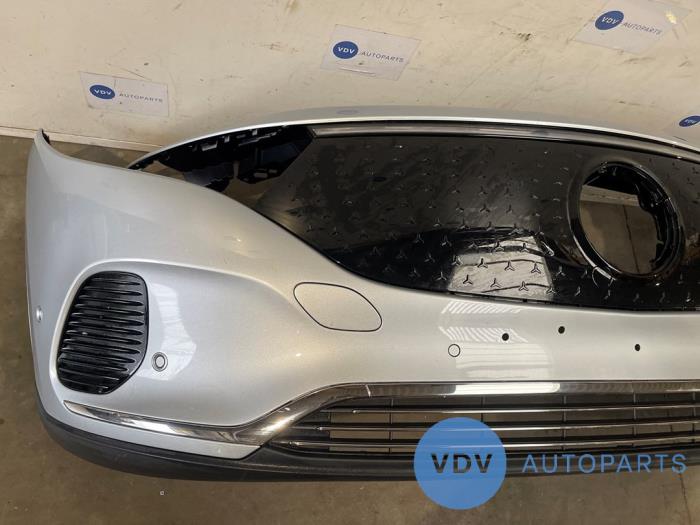 Pare-chocs avant Mercedes EQA