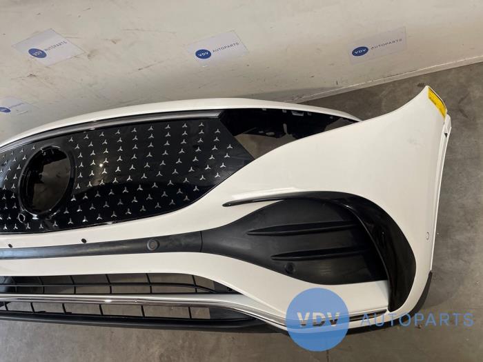 Pare-chocs avant Mercedes EQA