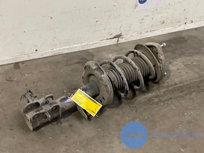 Stoßdämpfer rechts vorne Mercedes B-Klasse