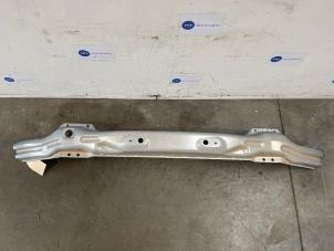 Gebruikte Frontbalk Mercedes Sprinter 3,5t (906.63) 311 CDI 16V Prijs € 248,05 Inclusief btw aangeboden door Autoparts Van De Velde