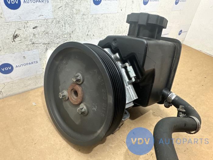Pompe direction assistée Mercedes Sprinter
